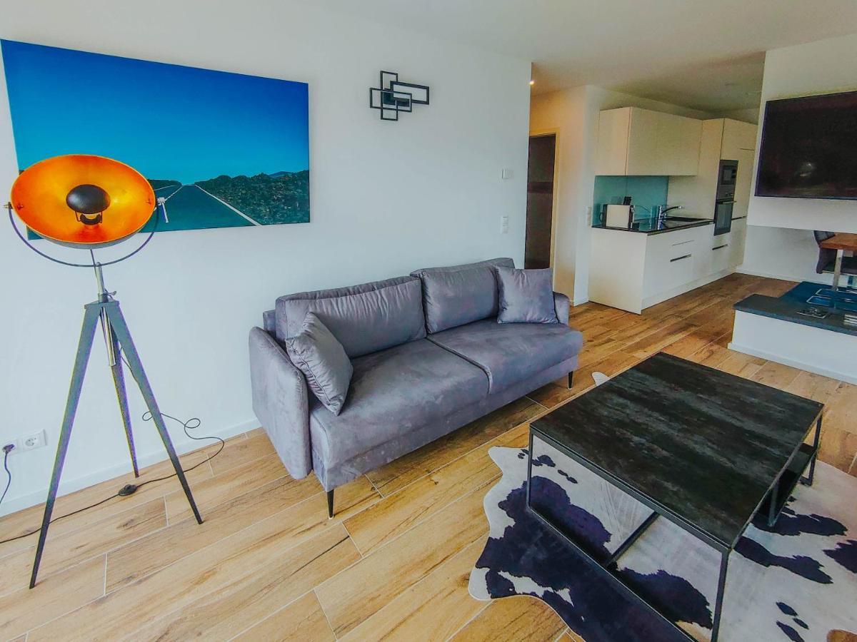 Downhill Lodge Тауплиц Екстериор снимка
