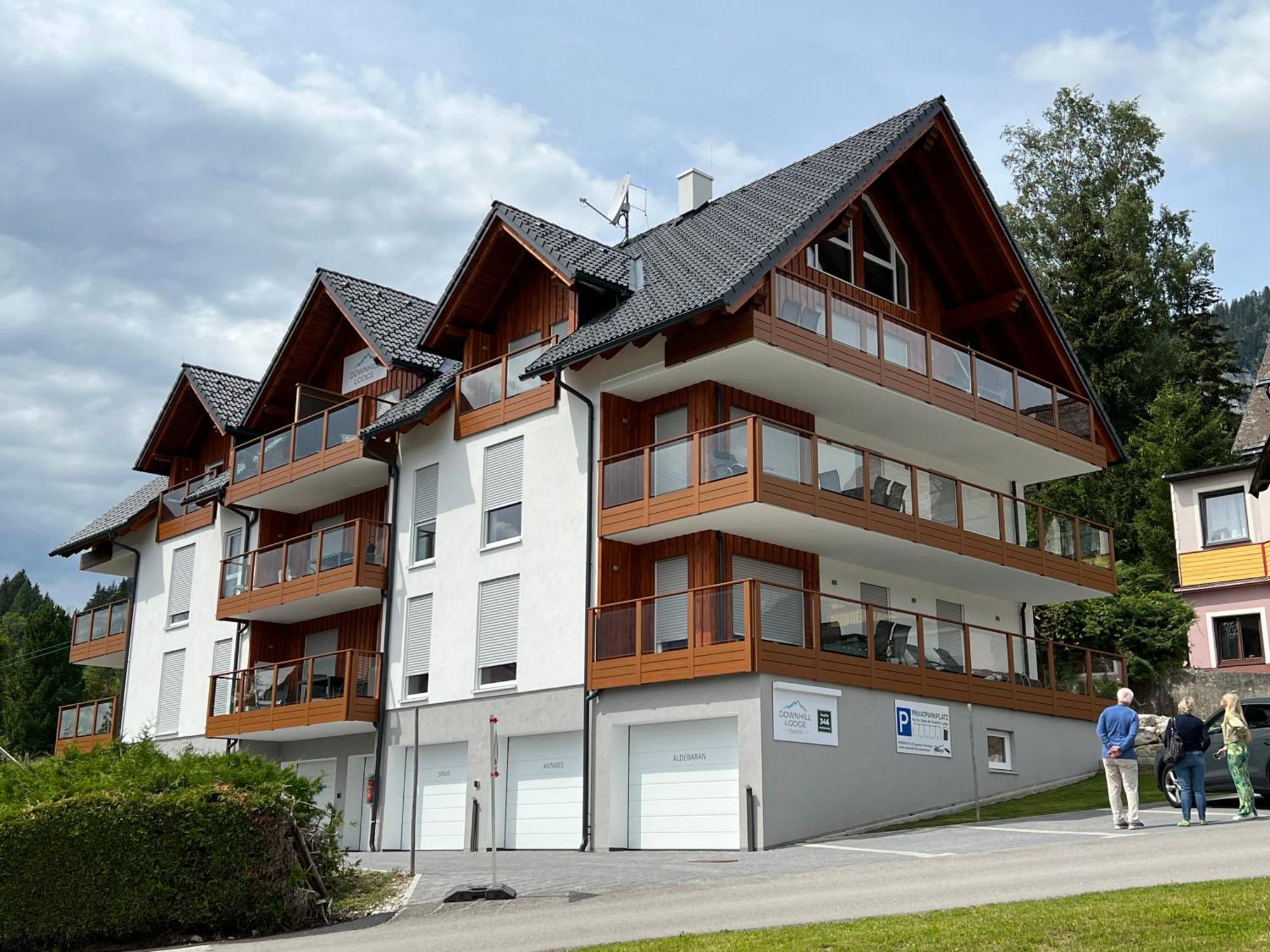 Downhill Lodge Тауплиц Екстериор снимка