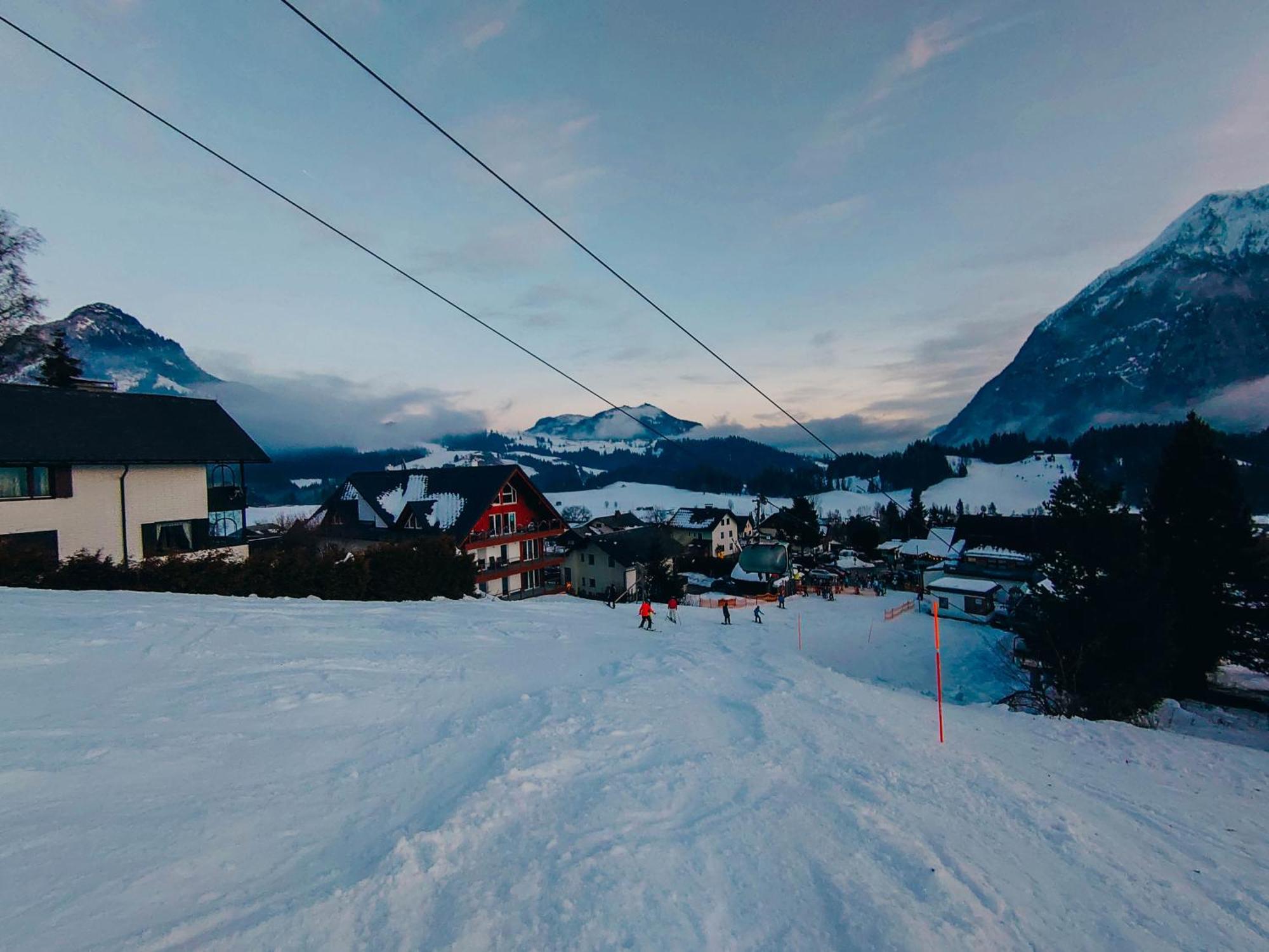 Downhill Lodge Тауплиц Екстериор снимка